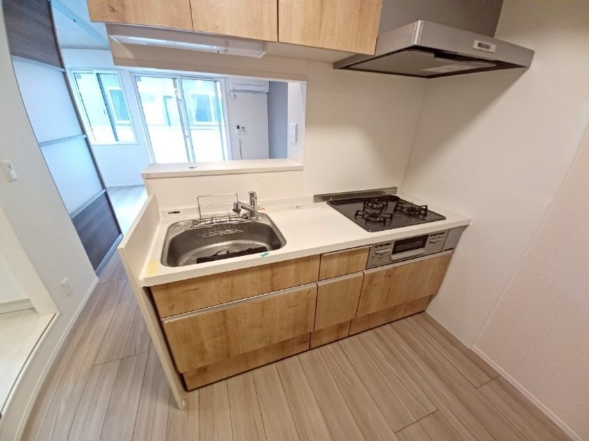 同建物の別部屋写真です スカイ