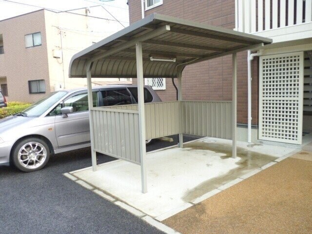  エムズスクエア　B