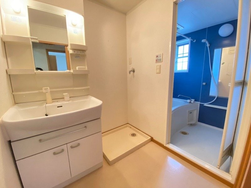 同タイプの部屋写真です グランプレーヌＡ