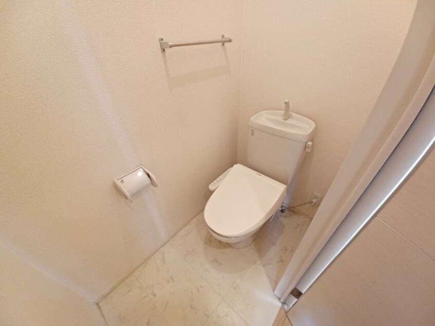 同タイプ別部屋参考写真です リビングタウン阿倉川　B