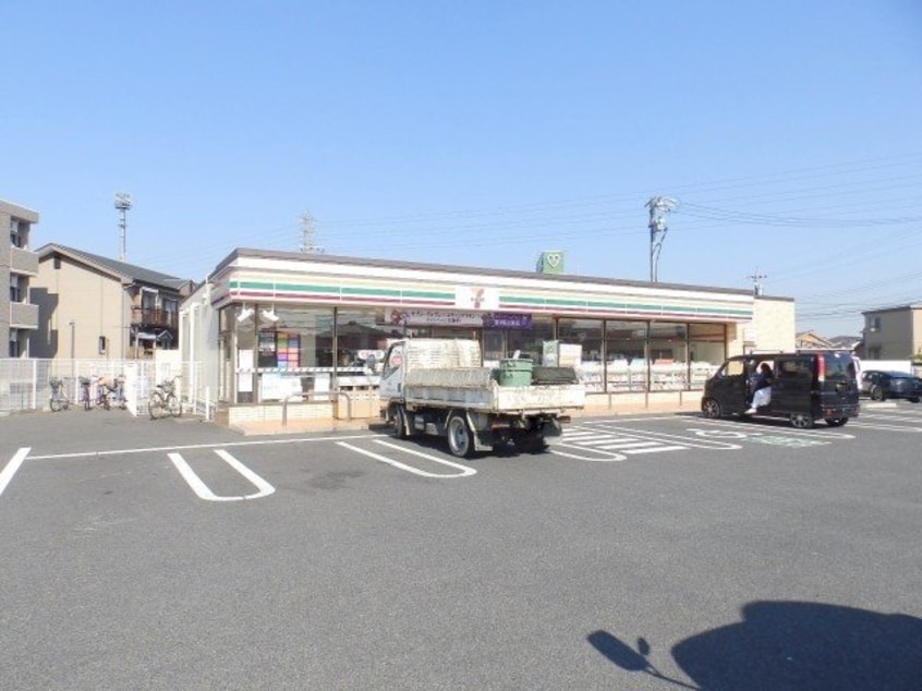 セブンイレブン 四日市下さざらい町店(コンビニ)まで338m フェアリーランド　Ａ棟