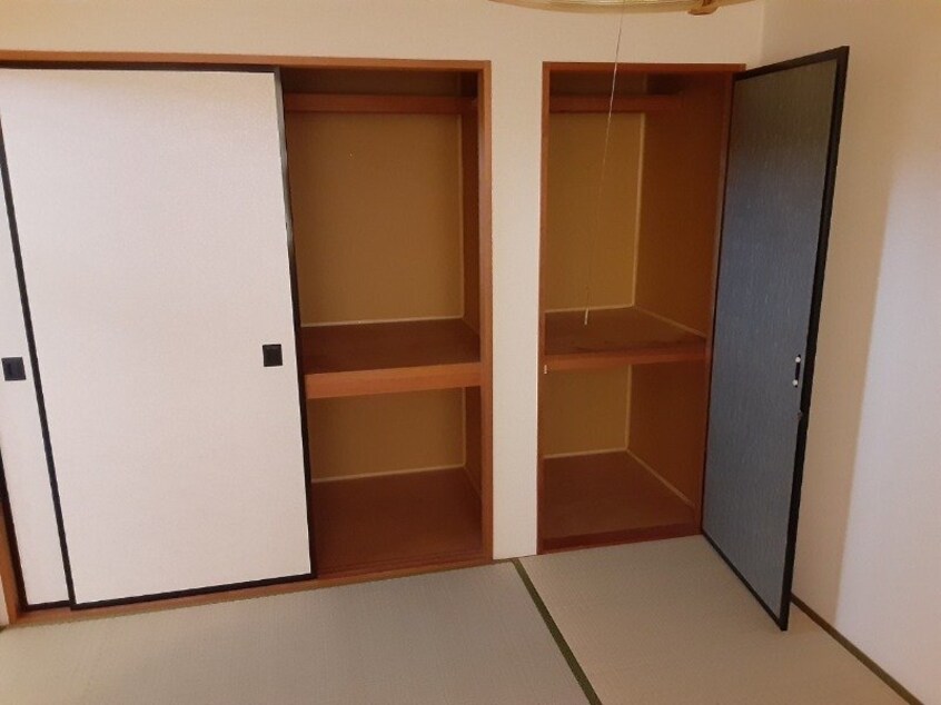  プレジール三宅　B