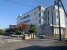 四日市市立富田中学校(中学校/中等教育学校)まで1277m インコントロ　富田
