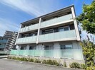 ＡＺＵＬ富田駅前の外観