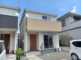 天窓のある天カ須賀戸建て