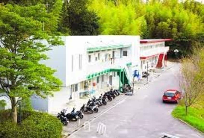 四日市大学 クラブハウス南(大学/短大/専門学校)まで4000m ラフォーレＭＩＮＥ　Ａ