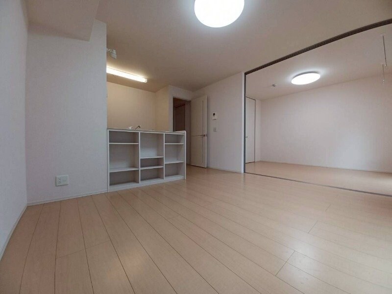  Ｄ-ｒｏｏｍ出来山