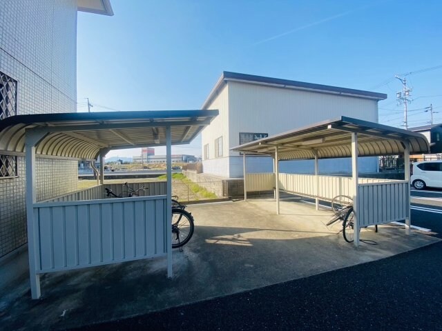  Ｄ-ｒｏｏｍ出来山