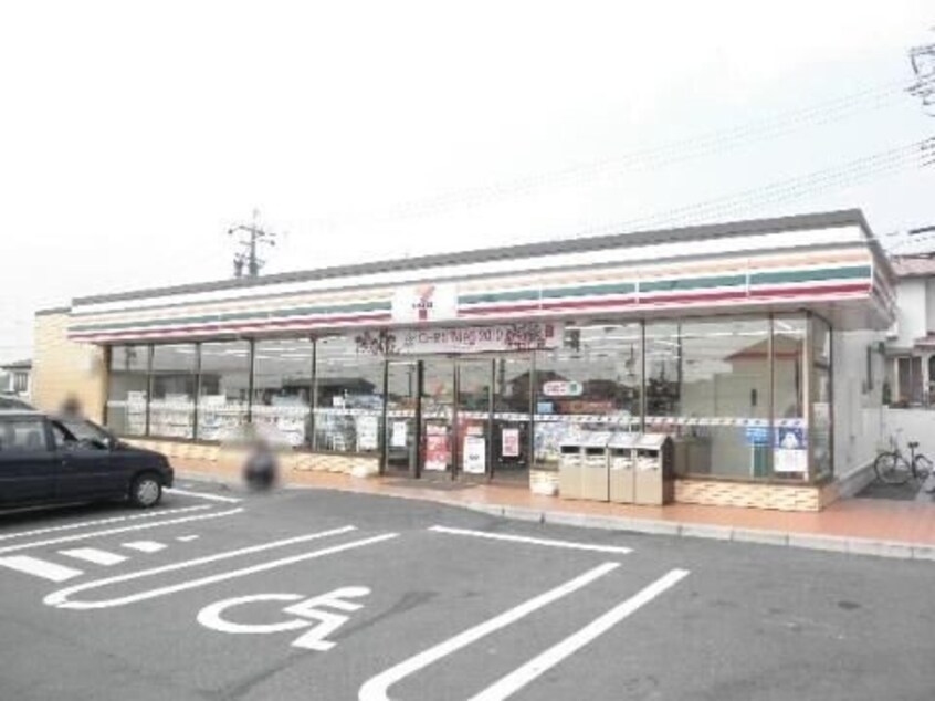 セブンイレブン四日市小杉新町店(コンビニ)まで478m グレース・ヒルズＢ