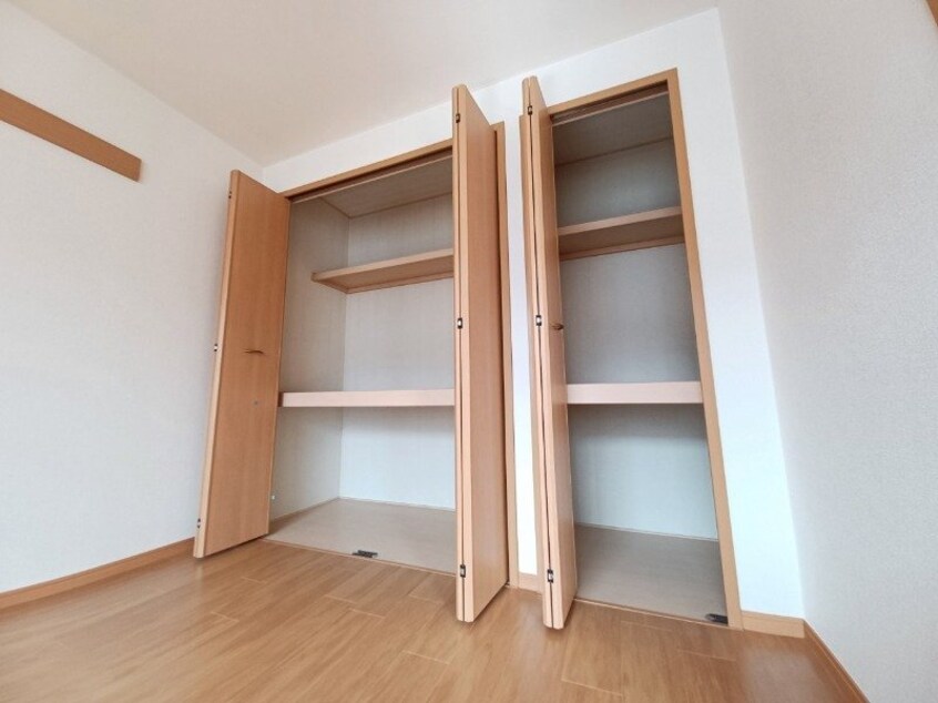 同物件別部屋参考写真です。 アドニス　Ｂ
