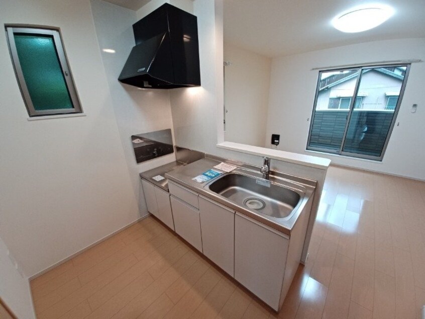 同物件別部屋反転写真 アルヴィータ　コーモド