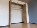 収納同型参考写真 エミレーツ