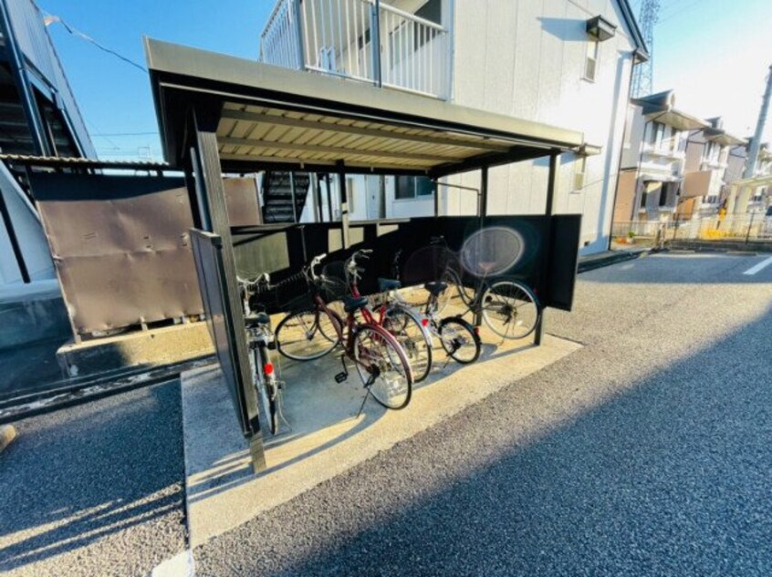  メルベール西富田