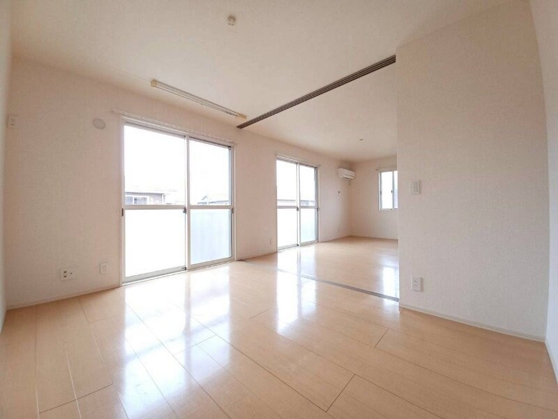  リビングタウン阿倉川　Ｉ