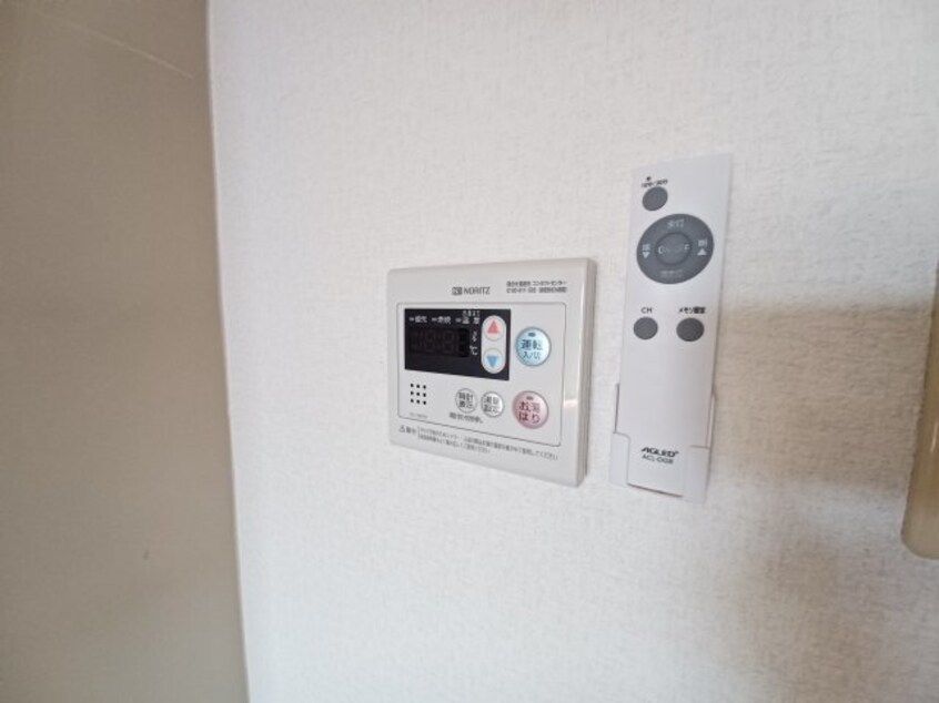 別部屋参考写真です。現状を優先とします。 ハイツ富田2