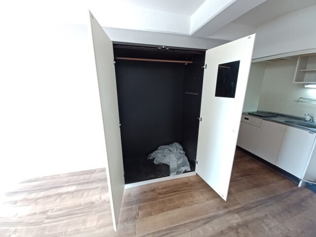 別部屋参考写真です。現状を優先とします。 ハイツ富田2