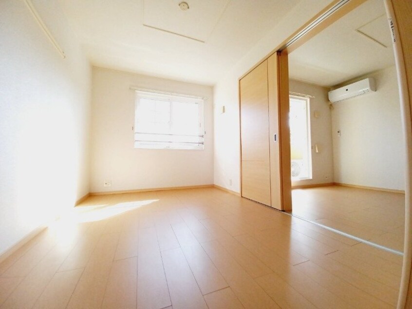 同型反転参考写真 イエローフォレスト