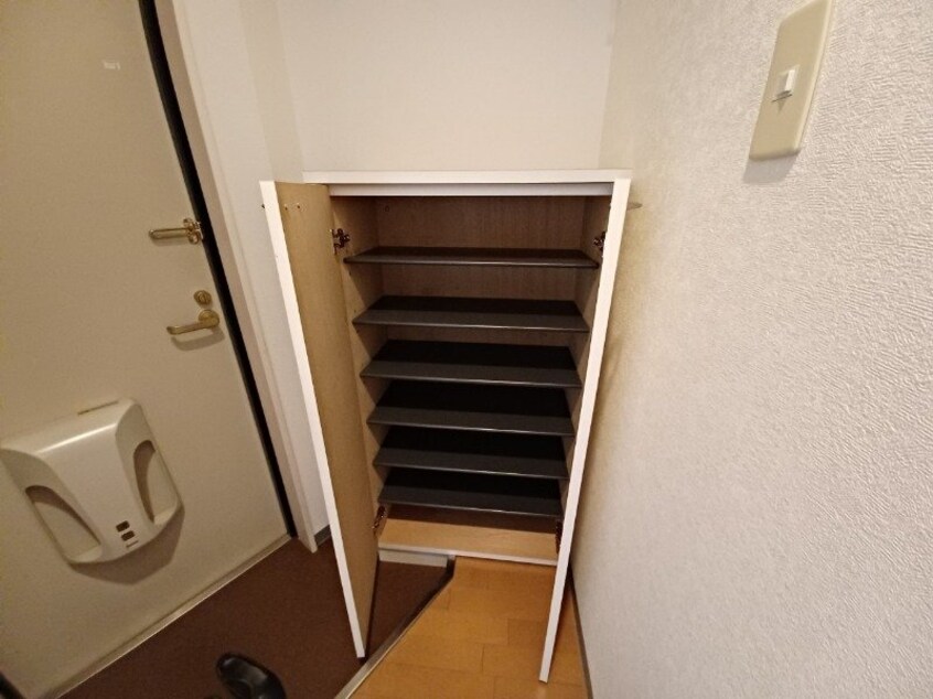 別部屋反転写真です グランシスサウスウエスト