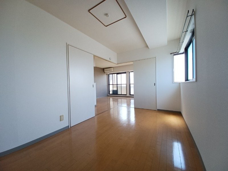 別部屋反転写真です グランシスサウスウエスト