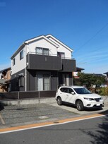 ラ・ファミーユ富田茂福