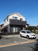 ラ・ファミーユ富田茂福の外観