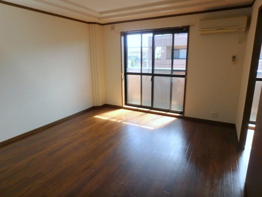 同型反転参考写真 メゾン・ド・アンジュ　Ａ