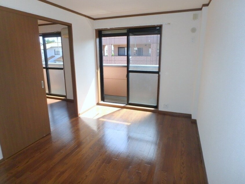 同型反転参考写真 メゾン・ド・アンジュ　Ａ