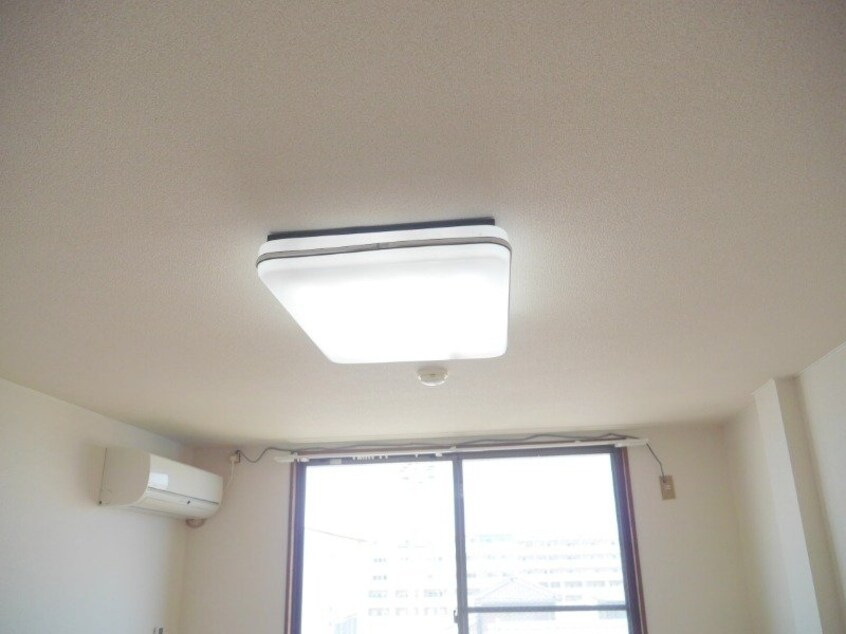 同物件別部屋写真 シャトル光