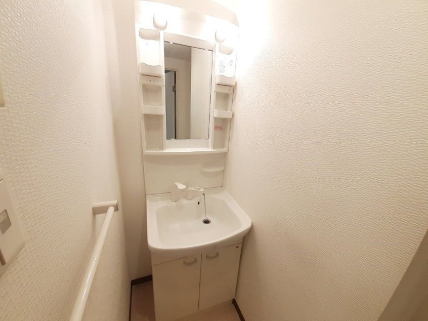 別部屋反転写真 Ｓ－ＦＯＲＴ四日市元町