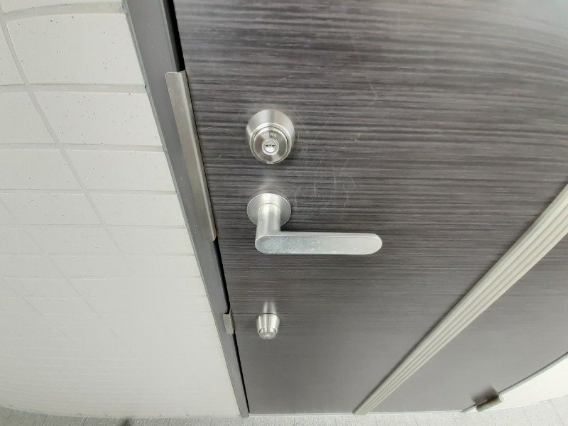 別部屋反転写真 Ｓ－ＦＯＲＴ四日市元町