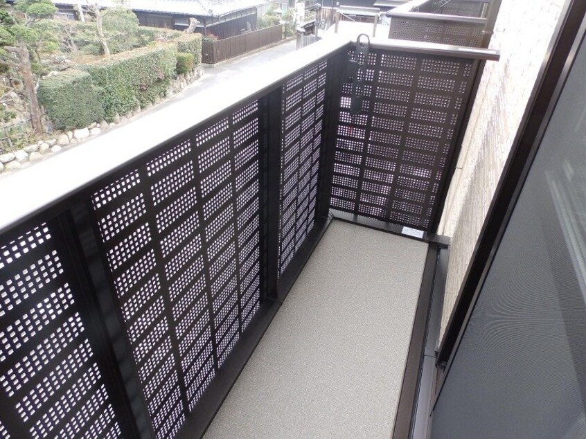 別部屋反転参考写真 フェリチターレ