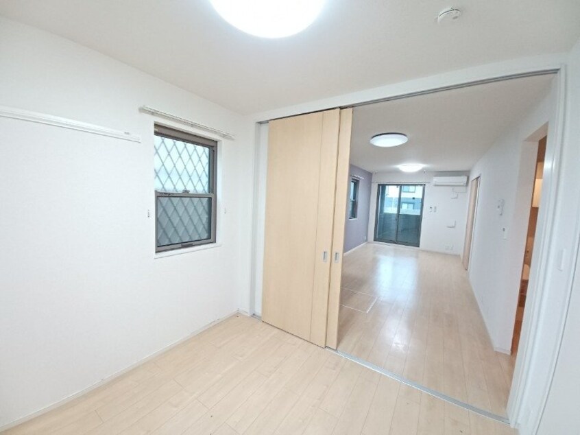 別部屋反転参考写真 リバーヴィレッジⅡ