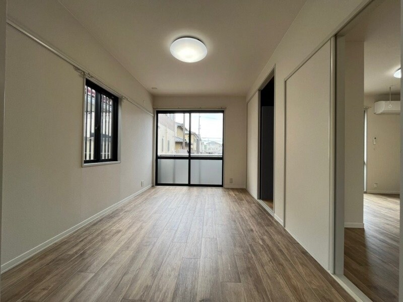 反転タイプ参考写真 アイリスときわB棟