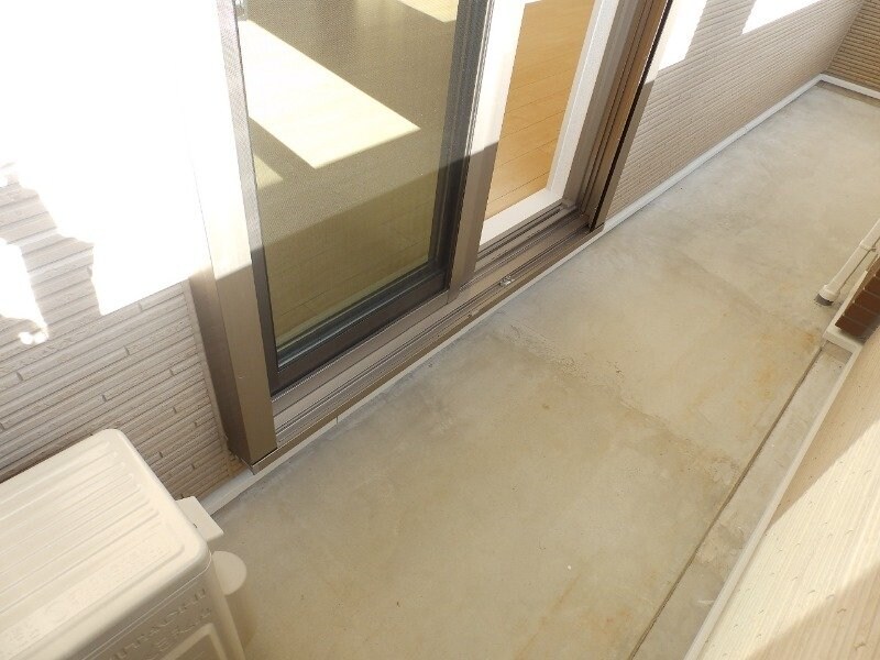  コリーヌ日永西　B