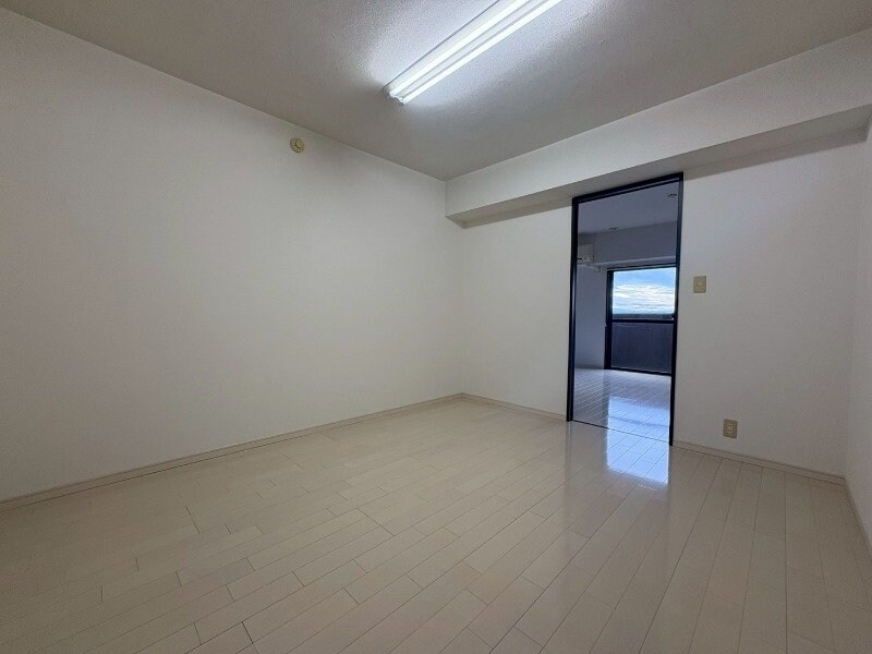  プロミネント四日市