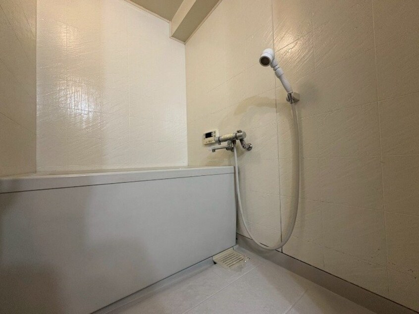  プロミネント四日市