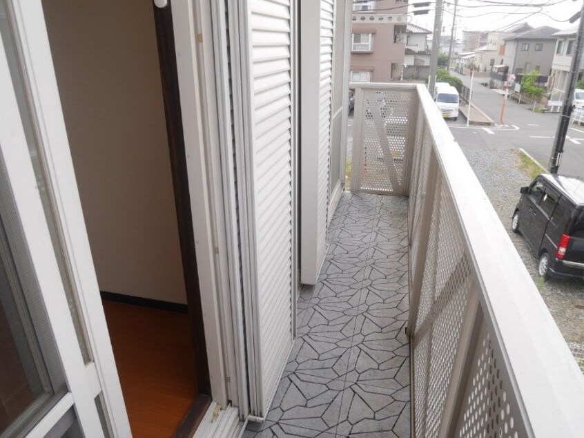 別部屋反転写真 グランデージ日永西　Ａ