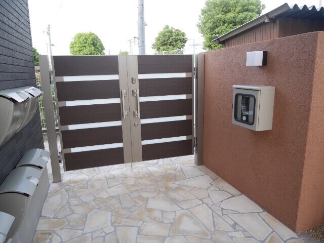  シュエット・エムＢ