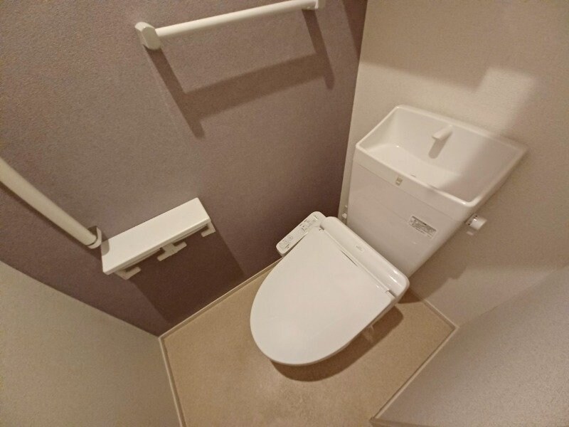 同型参考写真です。 アイルウインド　Ａ