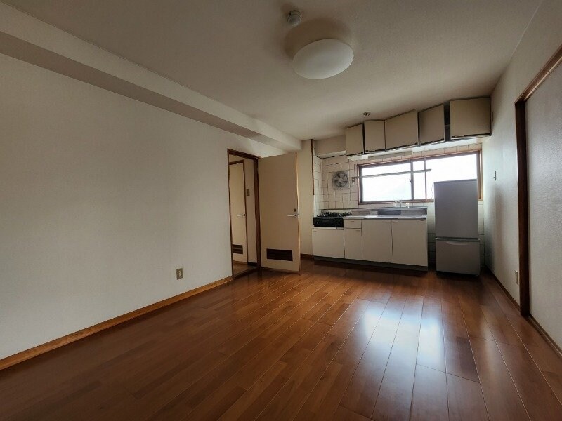  トランプコート四日市