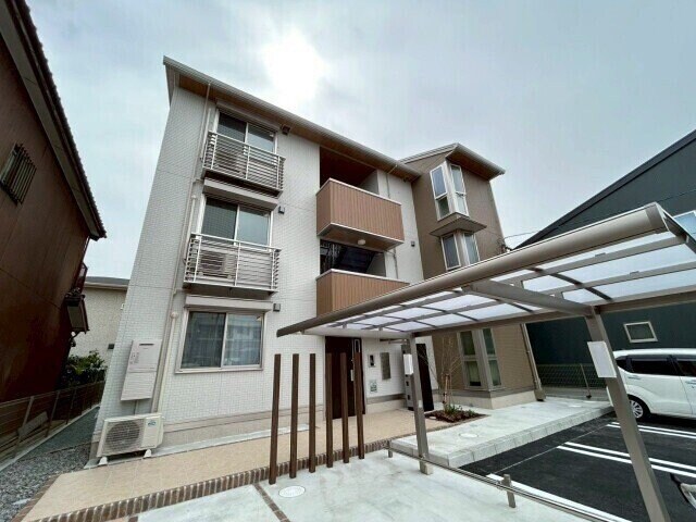  Ｄ-ｃｈａｍｂｒｅ元新町