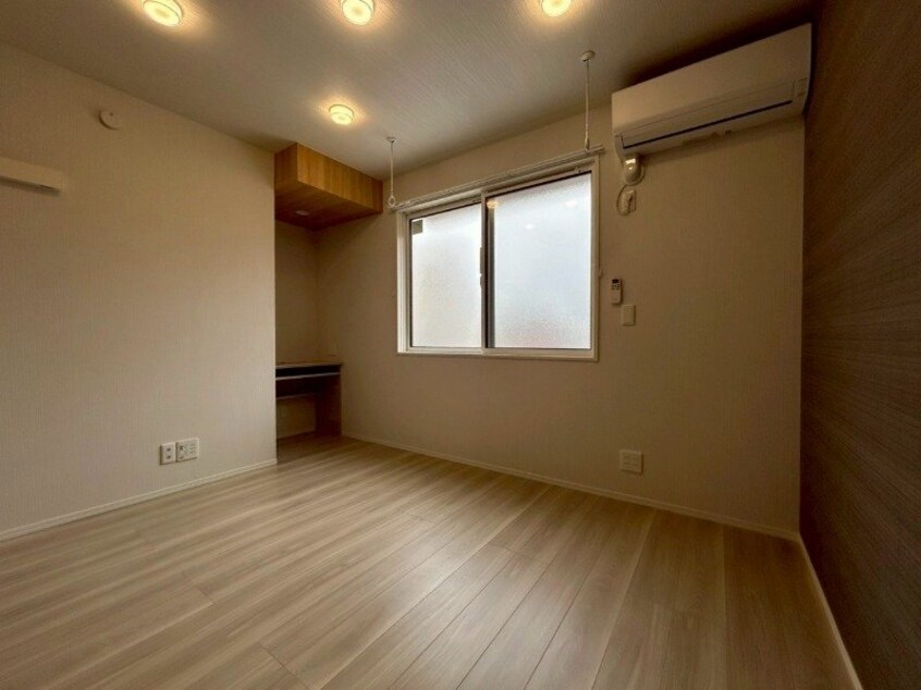 別部屋同型タイプ写真です。 Ｄ-ｃｈａｍｂｒｅ元新町