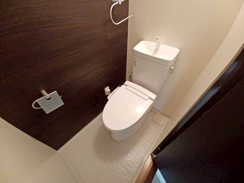  プロミネント四日市