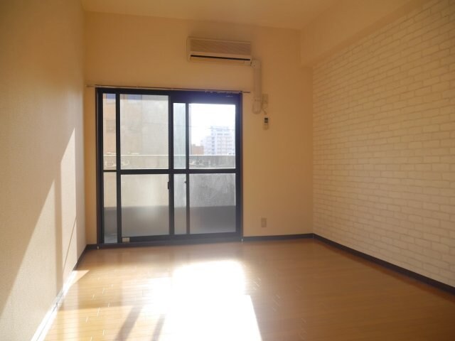 同タイプの画像です ミカーサ安島