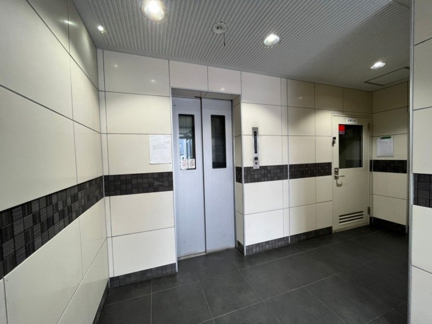  レスカール幸町