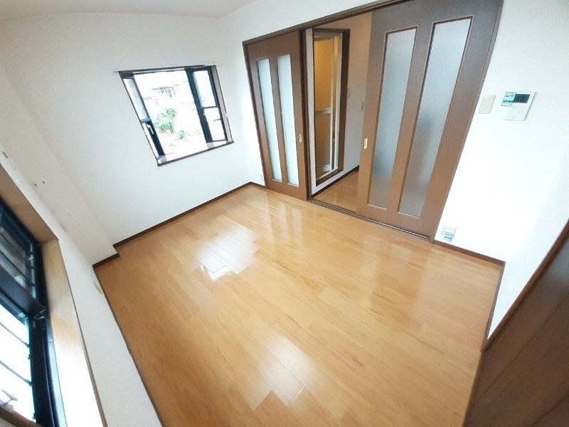 同型参考写真 タウニ－２１