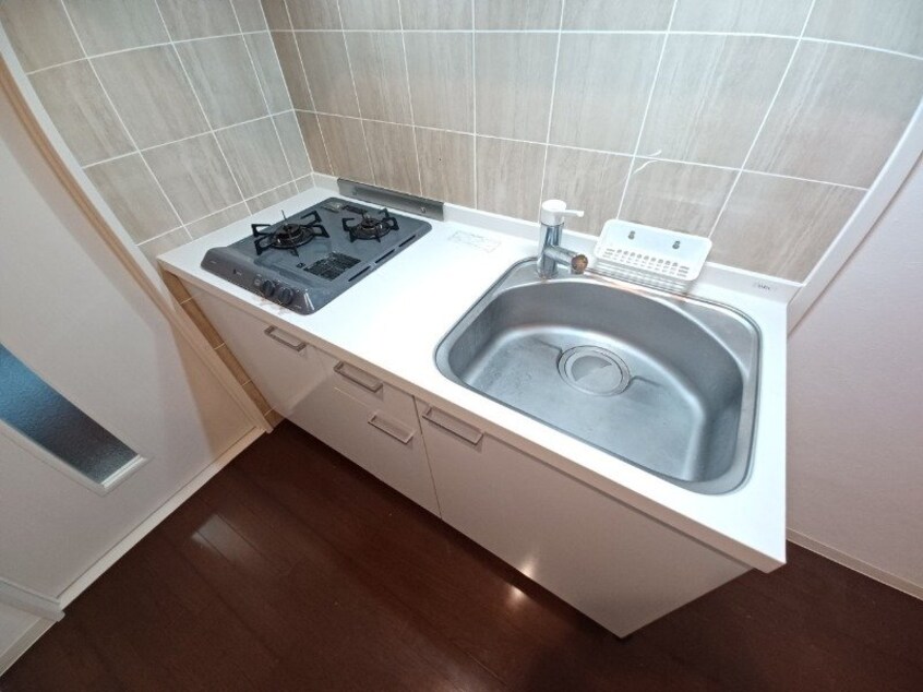 同型参考写真 GRAN DUKE 四日市