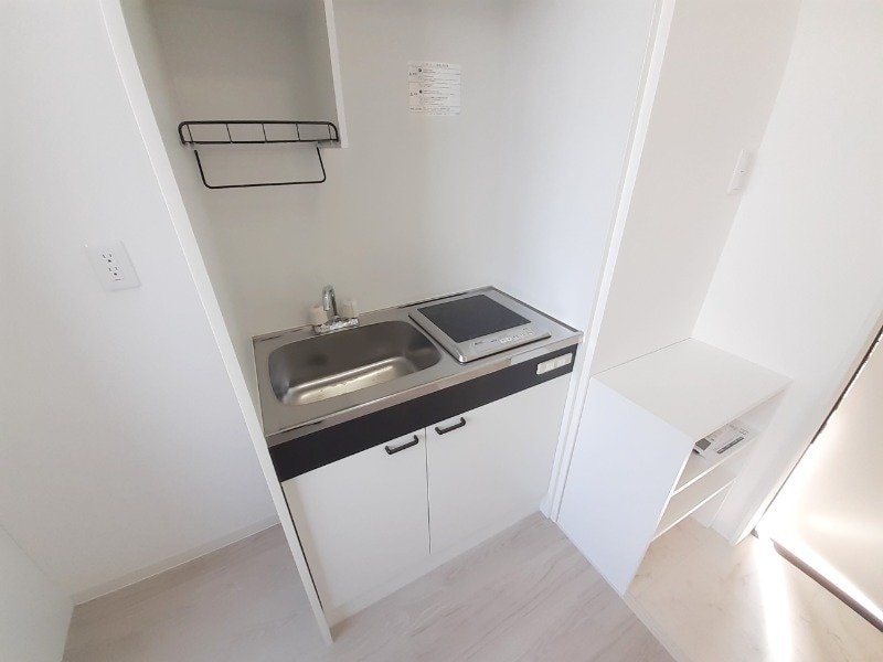 別部屋同タイプ ＲＥＡＬ　ＢＬＯＳＳＯＭⅡ