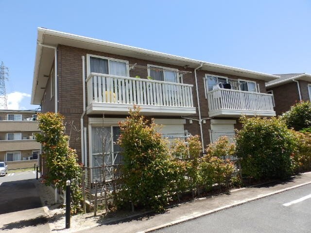  リビングタウン阿倉川　E