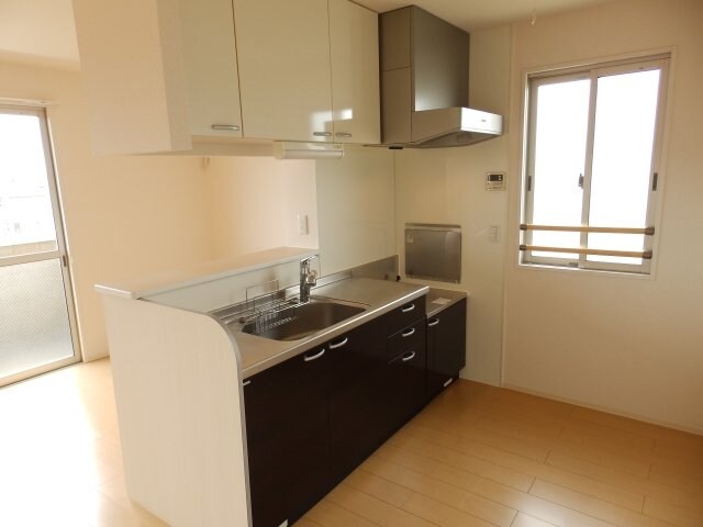 同型参考写真です。 リビングタウン阿倉川　E